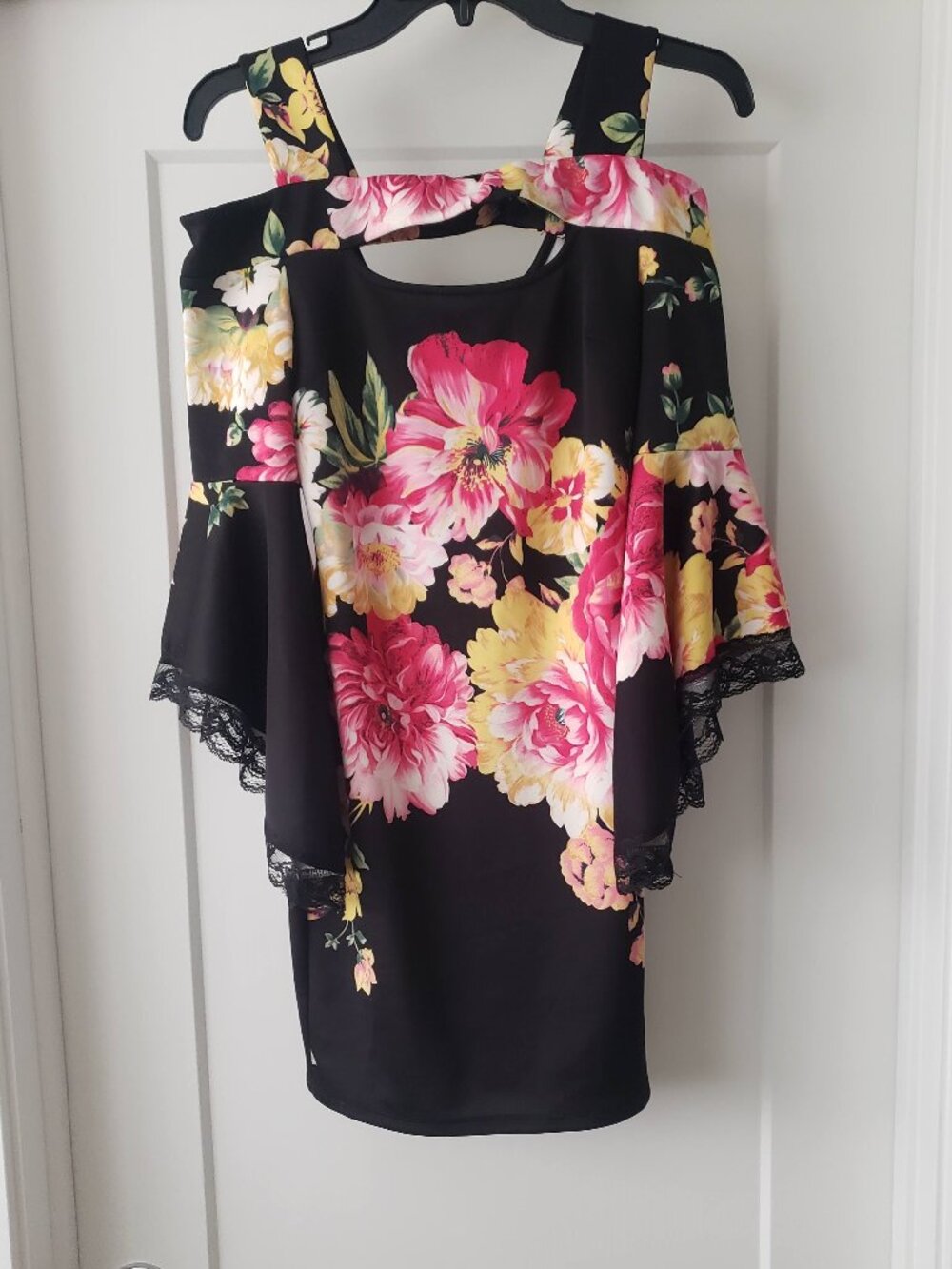 VENUS FLORAL MINI DRESS SIZE XS